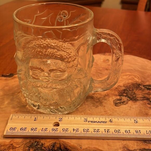 Vintage Luminarc Clear Glass Embossed Santa Mug - Picture 5 of 5